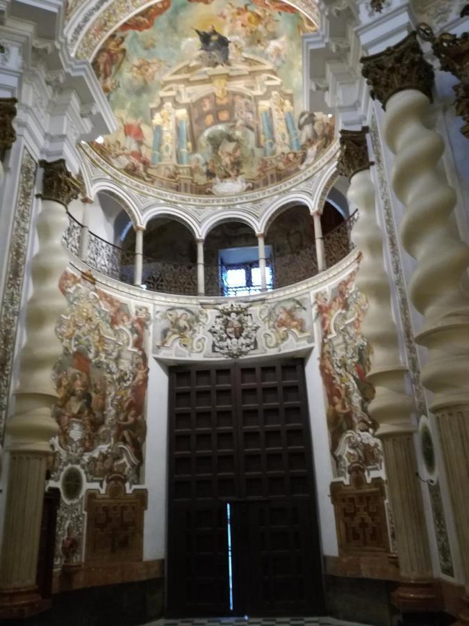 Hispalis Santa Angela Sevilla Kültér fotó