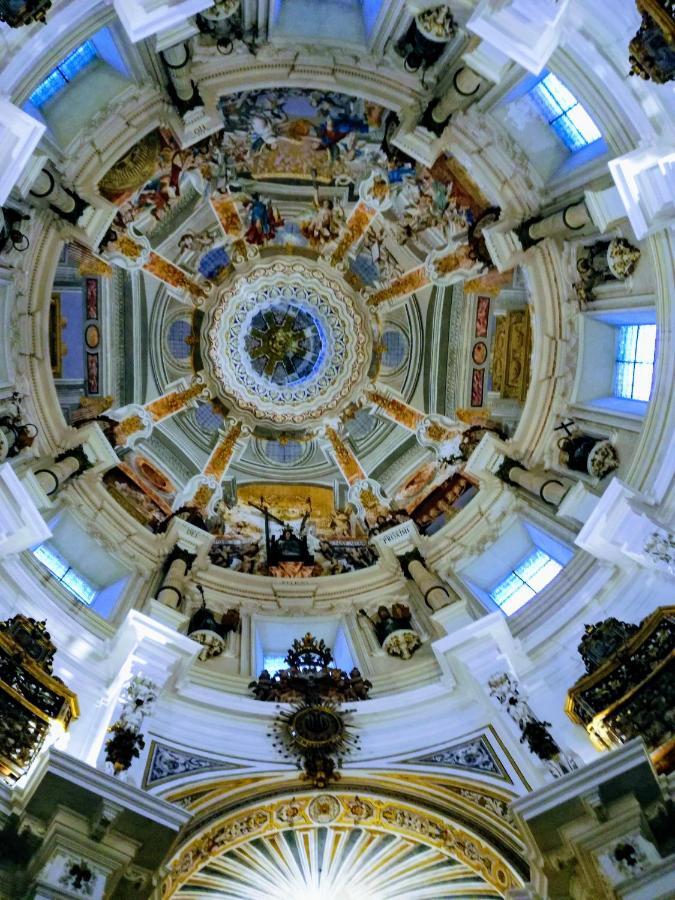 Hispalis Santa Angela Sevilla Kültér fotó